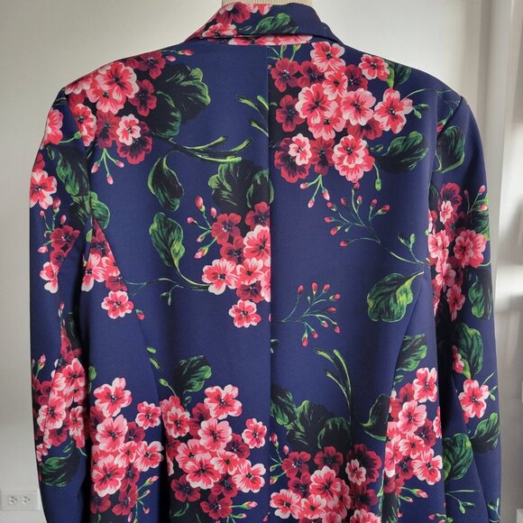 Eloquii Blue Floral Women’s Crepe Blazer (Size:16) - Picture 4 of 16